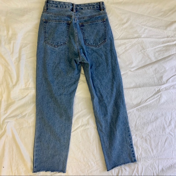 Brandy Melville Mom Jeans - Picture 4 of 4